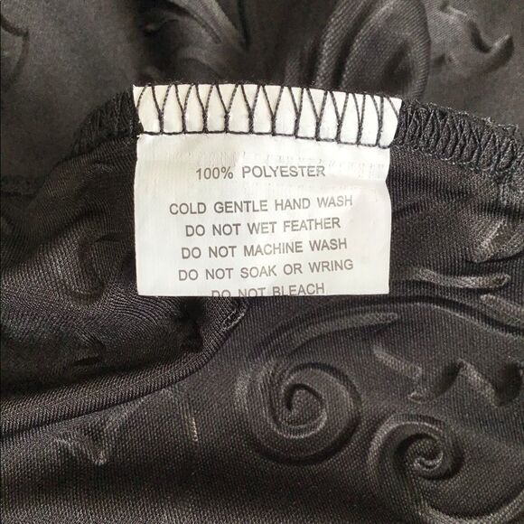 LF PAPER HEART LITTLE BLACK MINI DRESS NWT Sz 10 - Picture 10 of 10